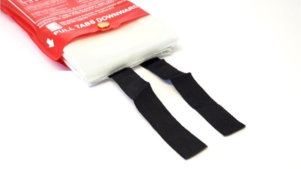 ZEN fire blanket - pull down tabs
